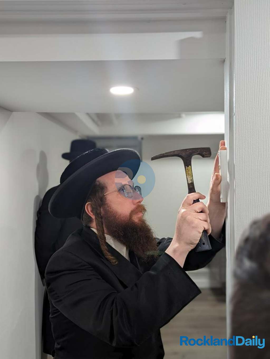 Rockland Chavivim kvias mezuzah celebration at the new John Street headquarters in Spring Valley